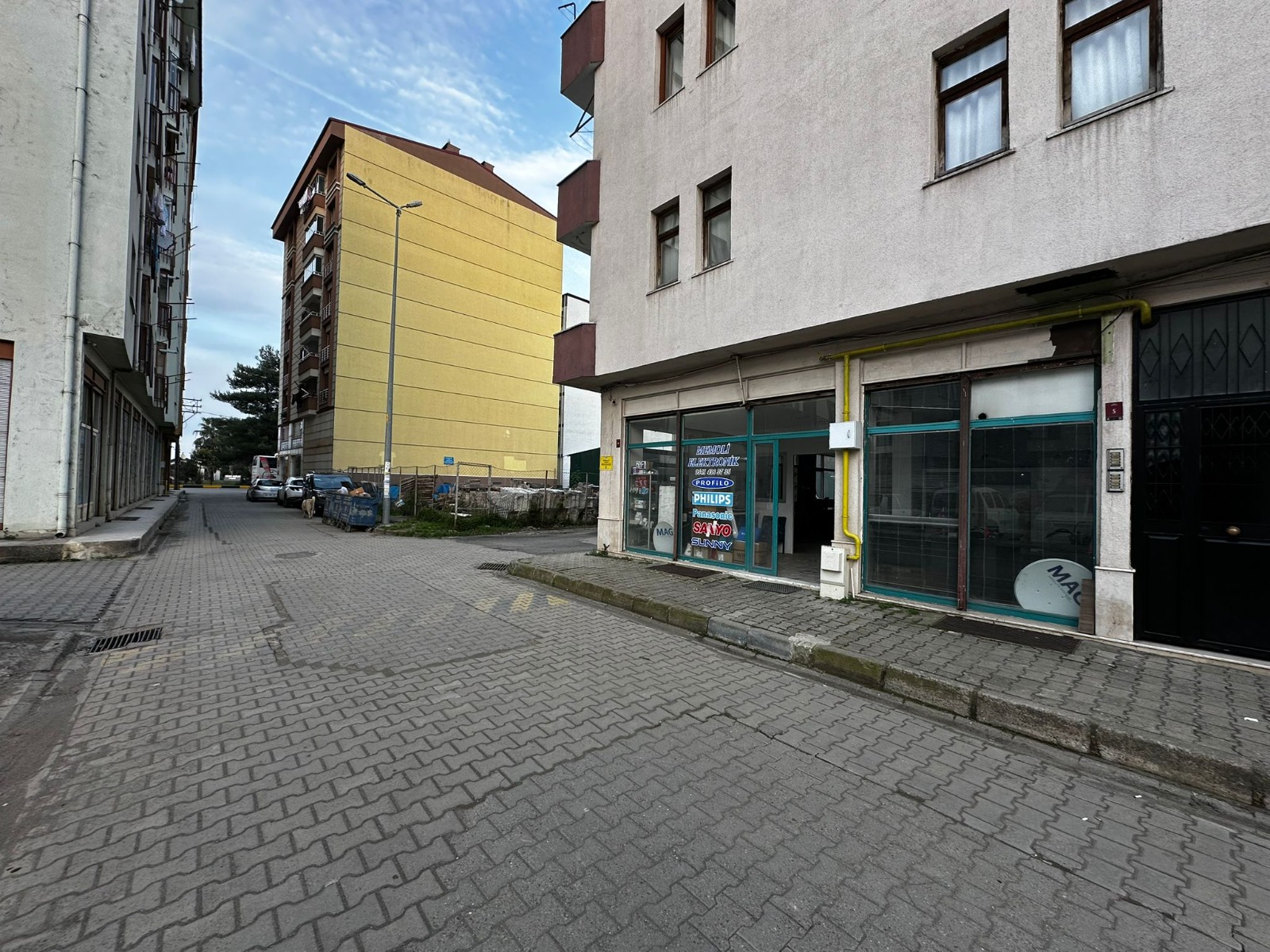 MABEL'DEN FATİH MAHALLESİ ÇARŞI MERKEZİNDE SATILIK 180 M2 DÜKKAN